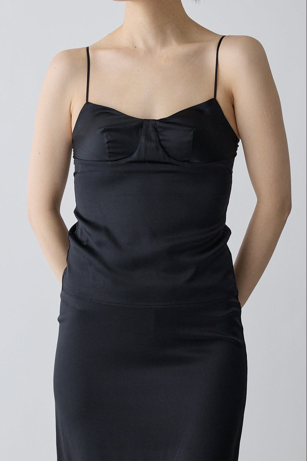 Kaus silk camisole_black