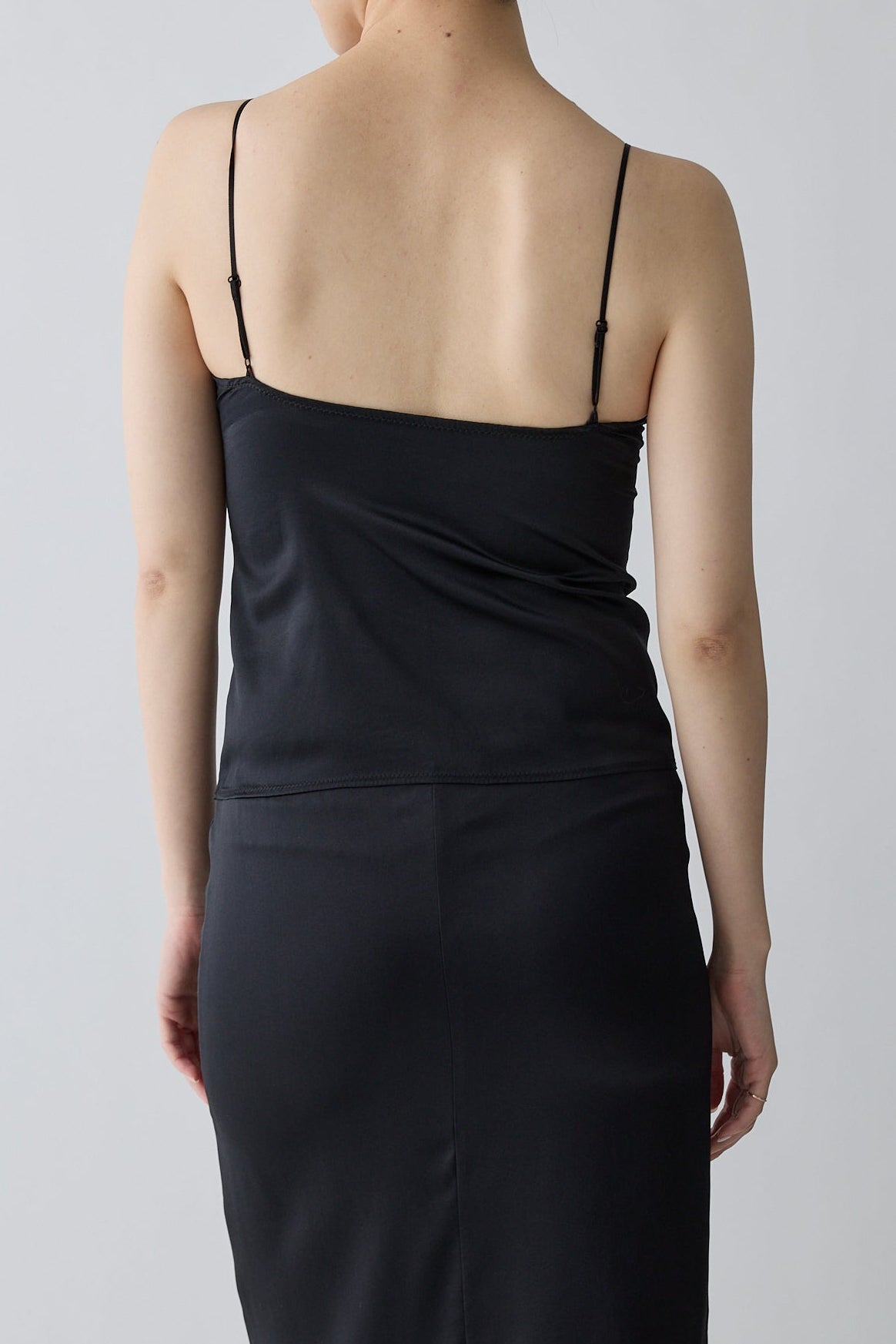 Kaus silk camisole_black