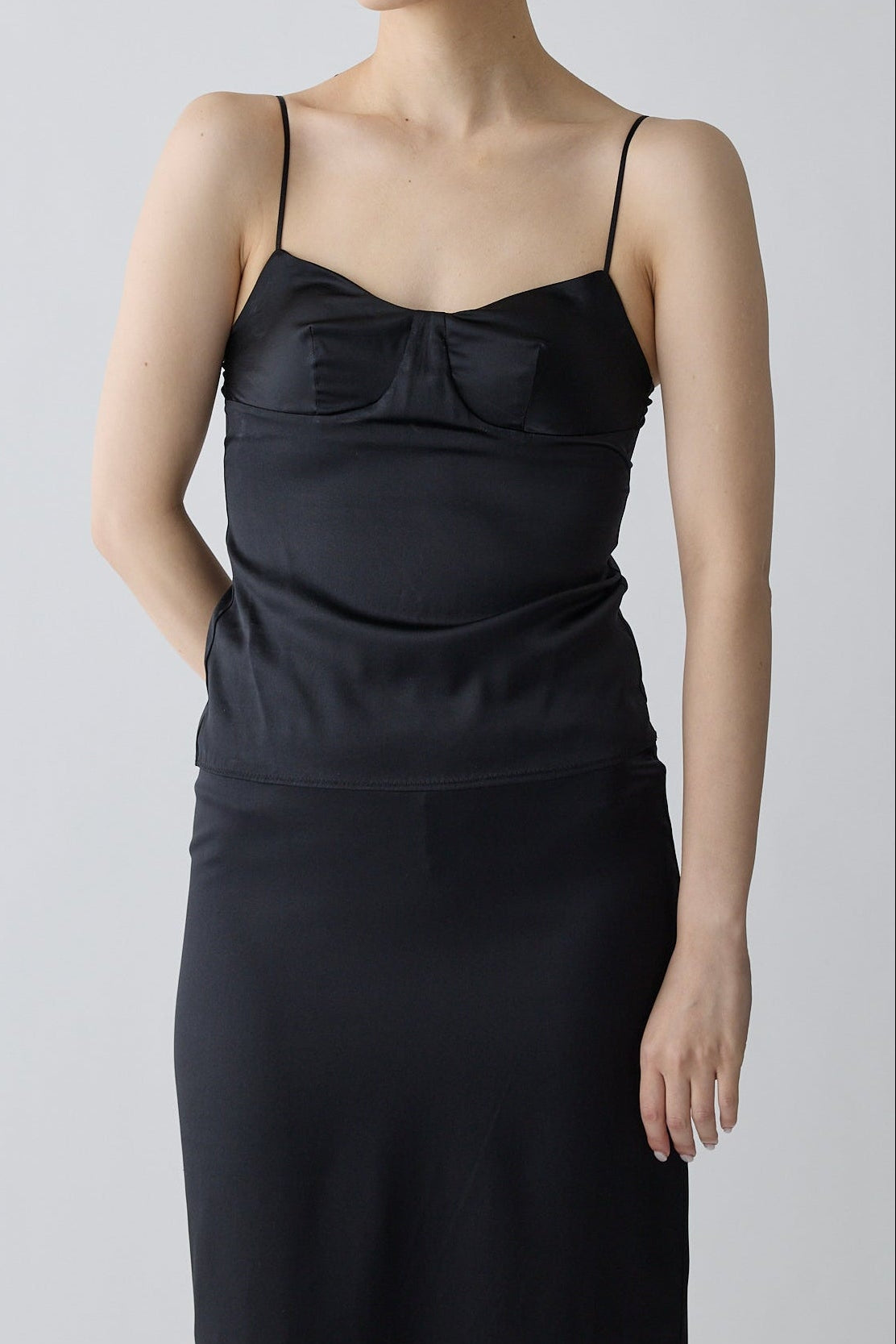 Kaus silk camisole_black