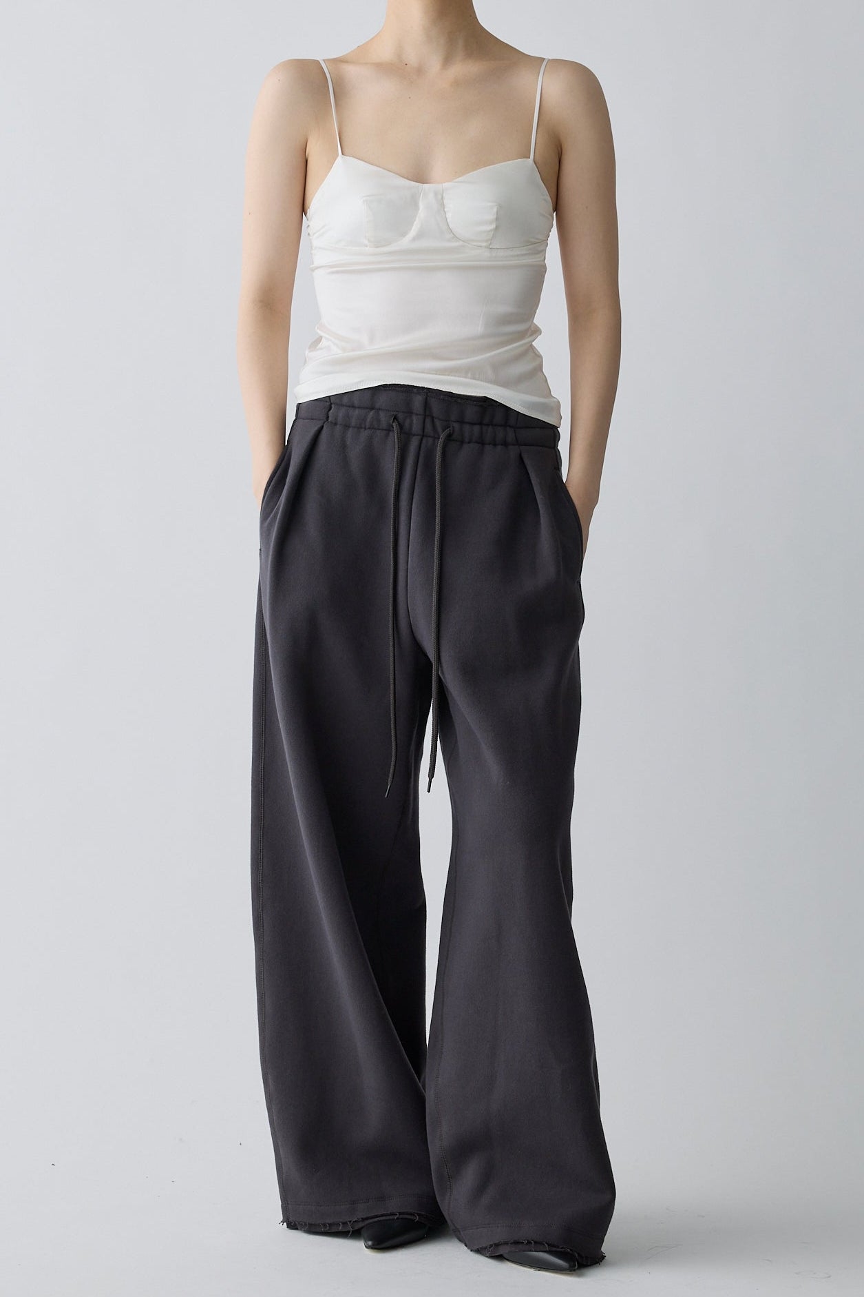 Kaus silk camisole_white