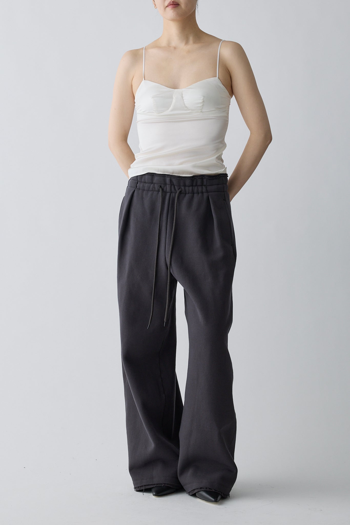 Kaus silk camisole_white