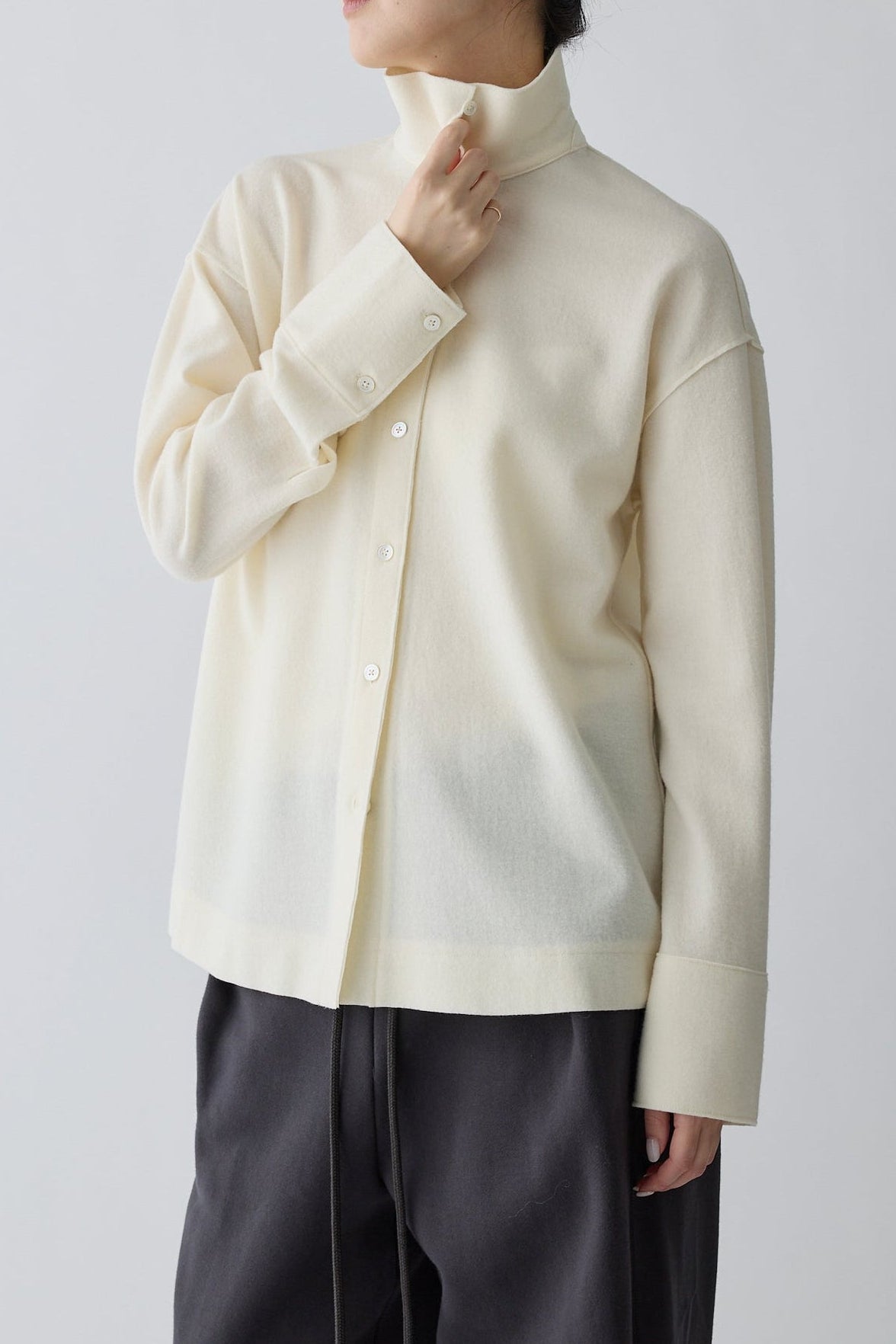 Lupi wool stand collar shirt_white