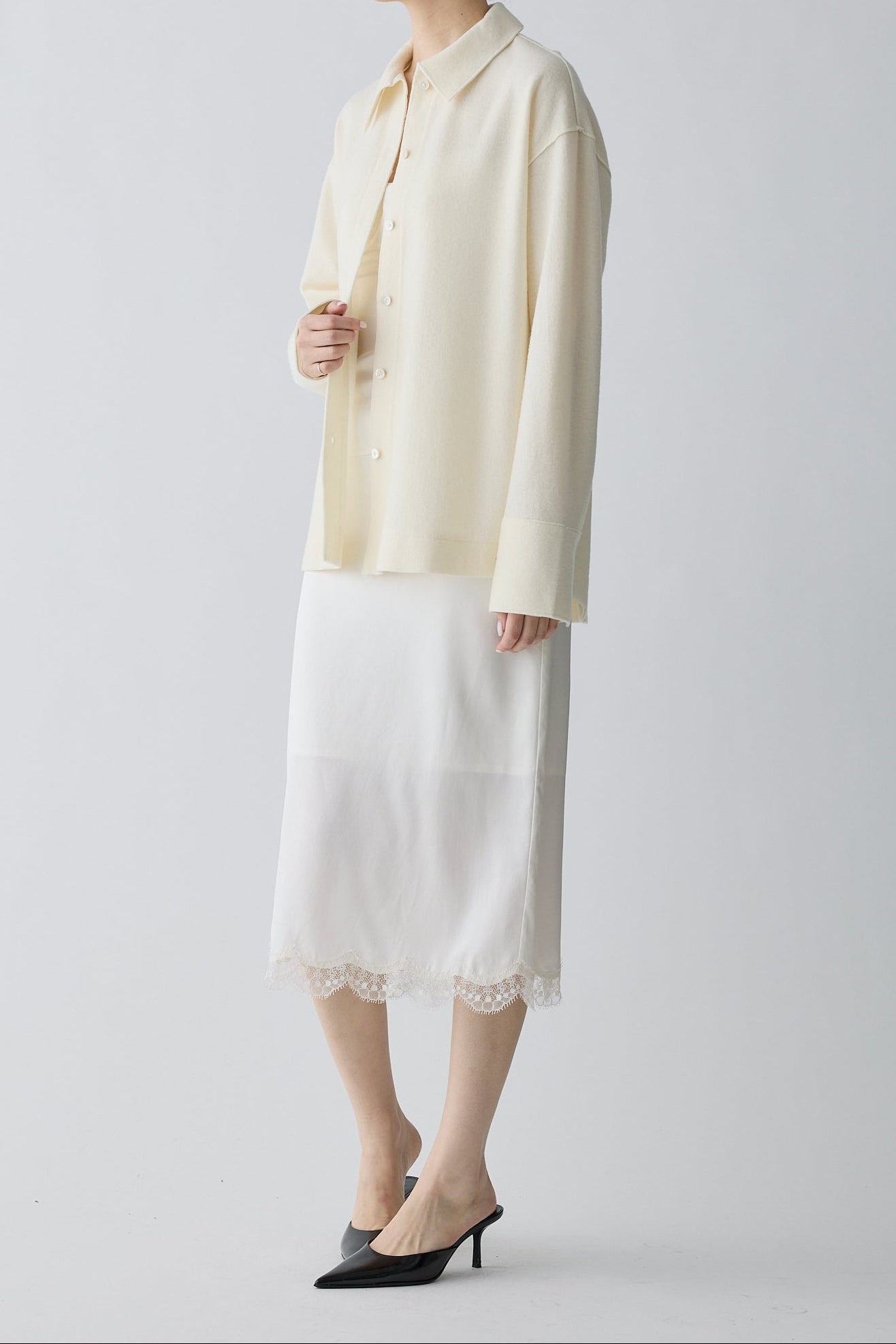 Kaus silk slip skirt_White