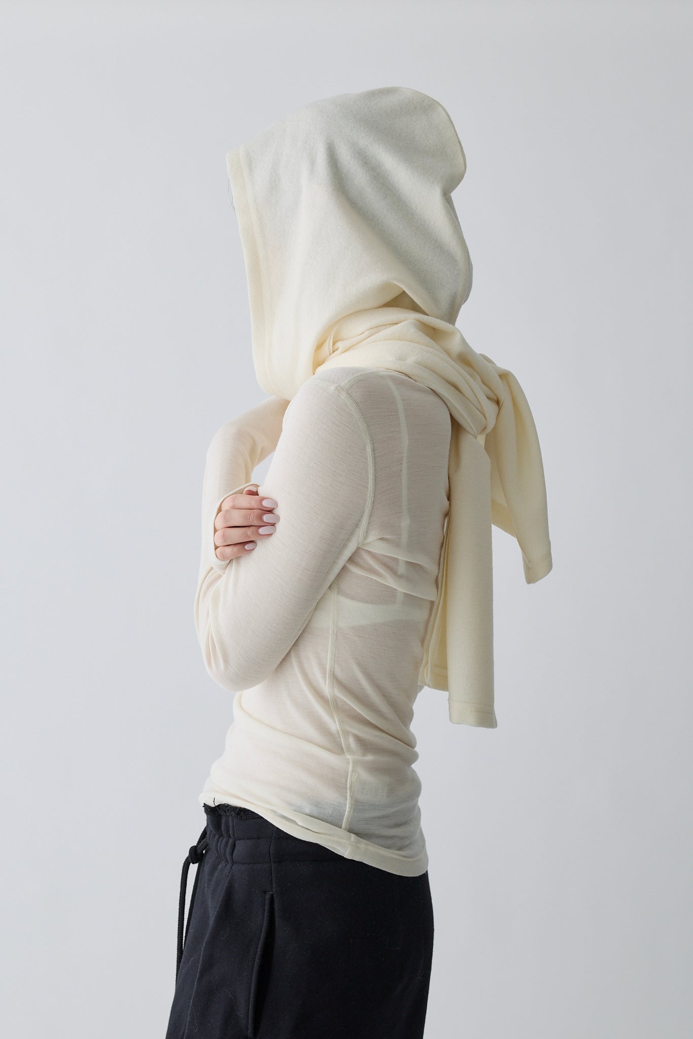 Lupi wool hooded scarf_white