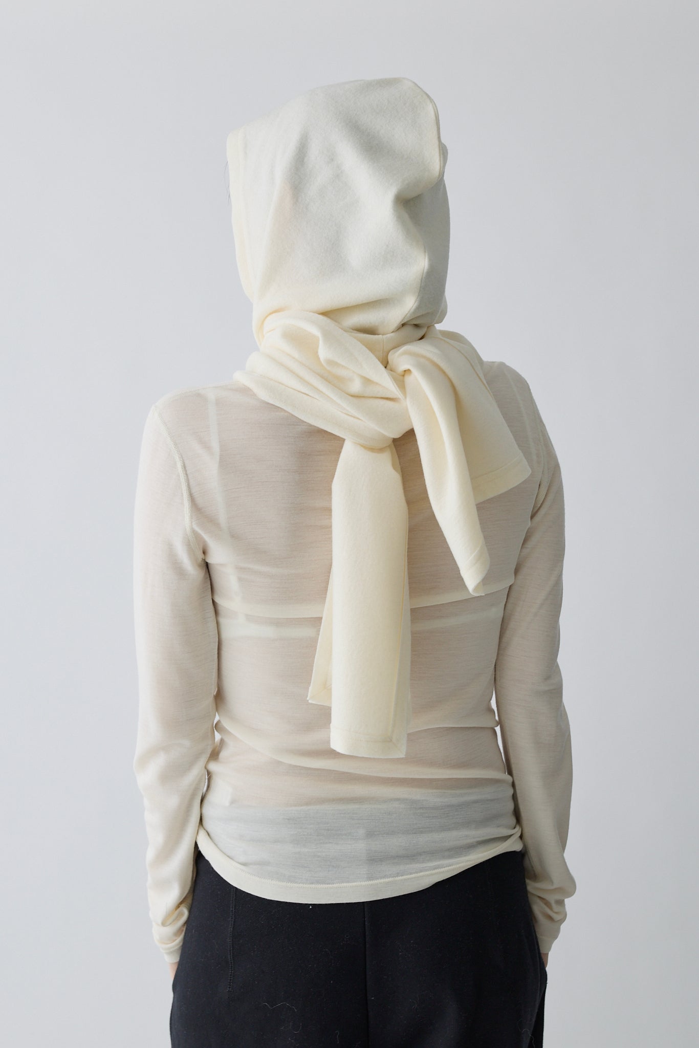 Lupi wool hooded scarf_white