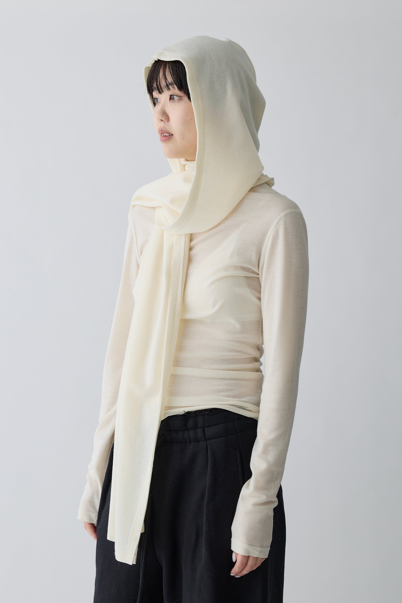 Lupi wool hooded scarf_white