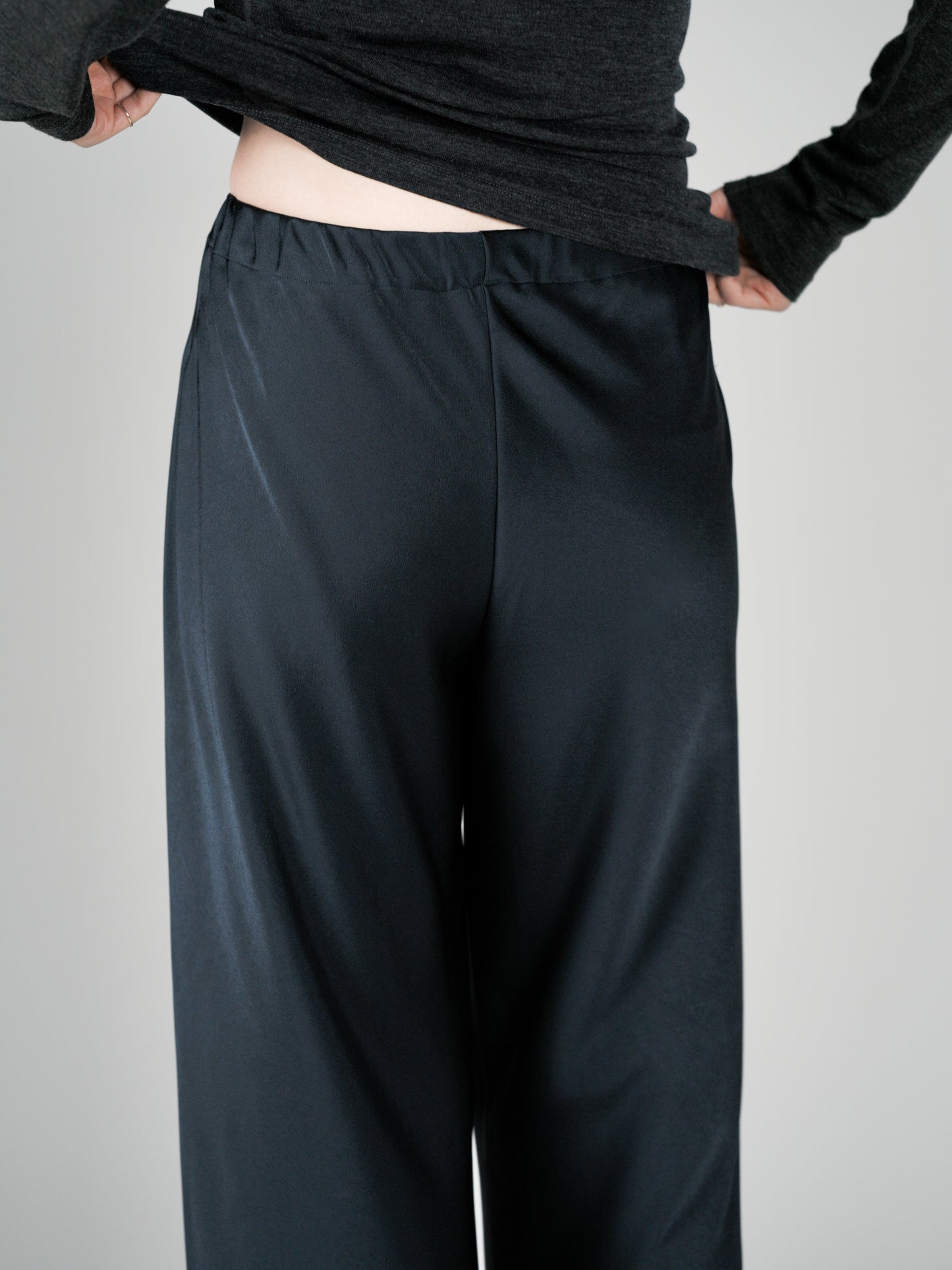 Phekda Reversible Pants_Navy