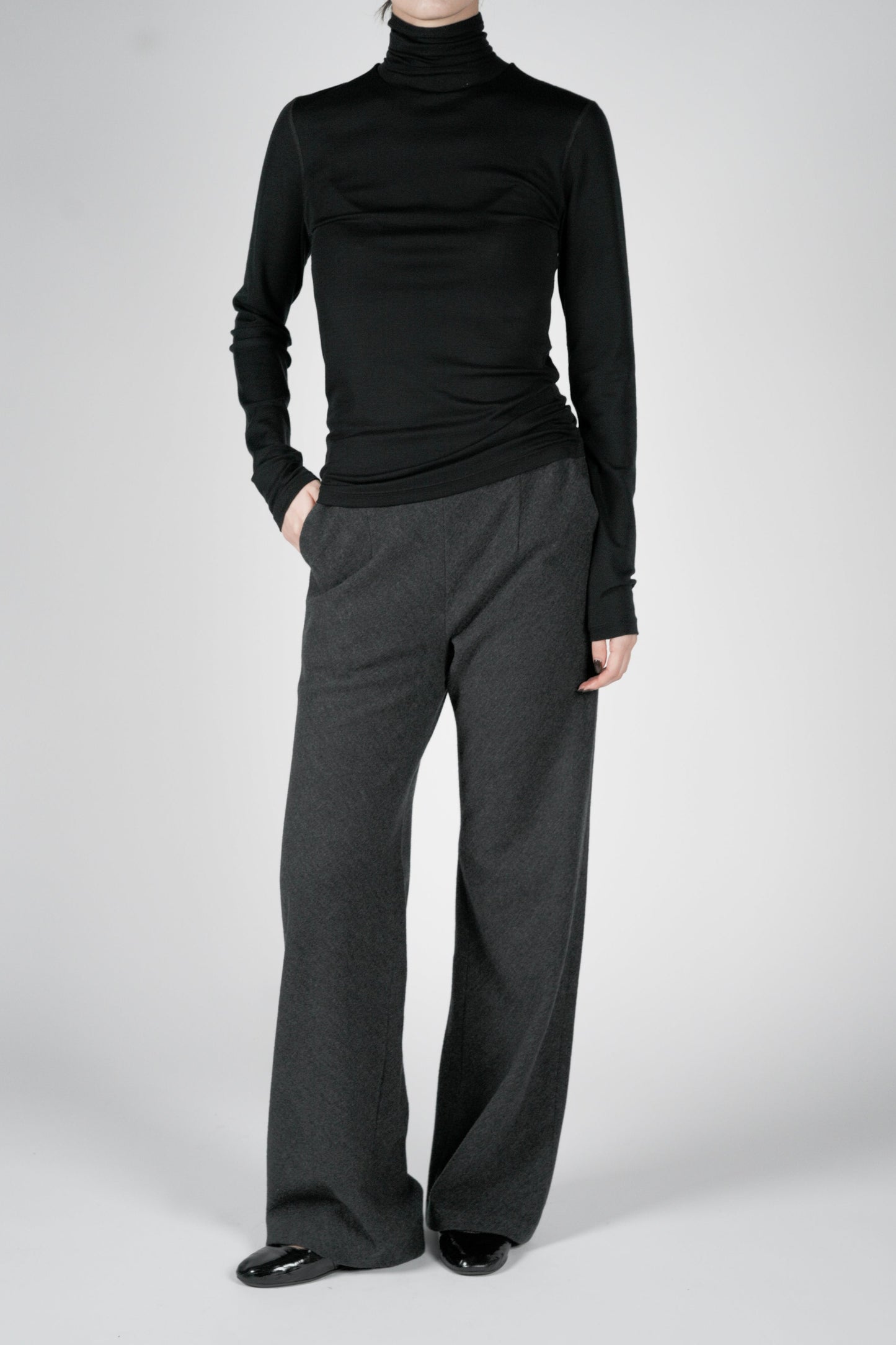 Lupi wool semiflare pants_Gray