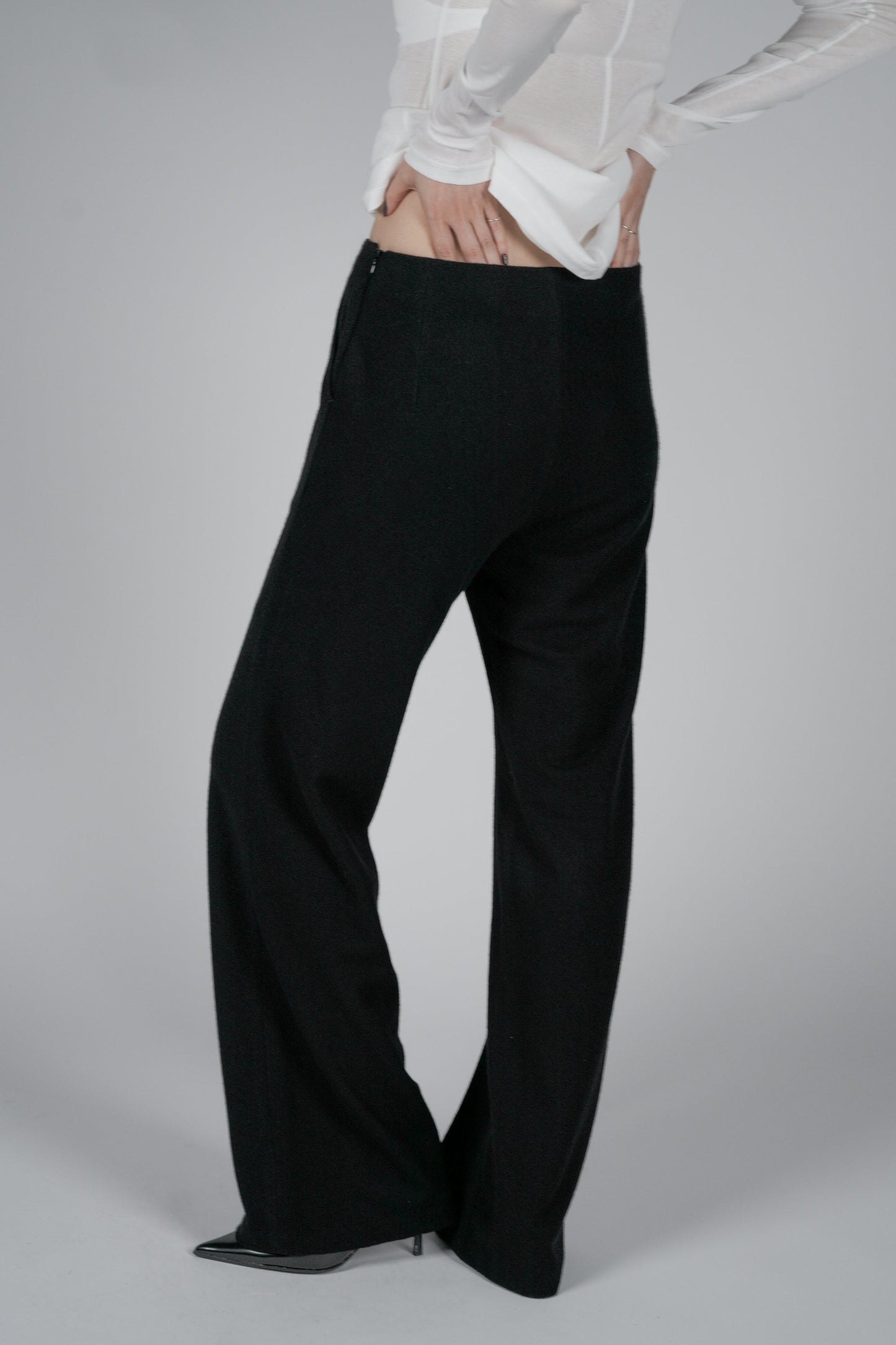 Lupi wool semiflare pants_Black