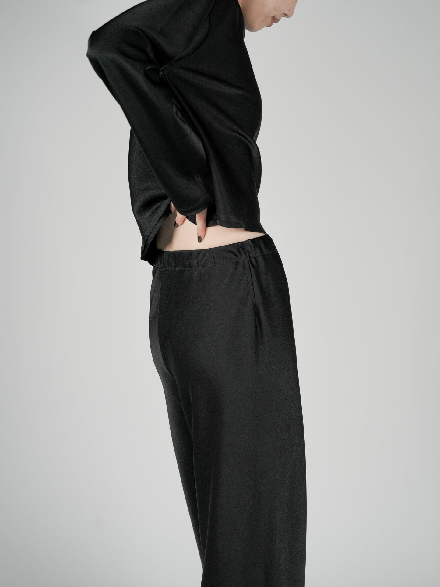 Phekda Reversible Pants_Black