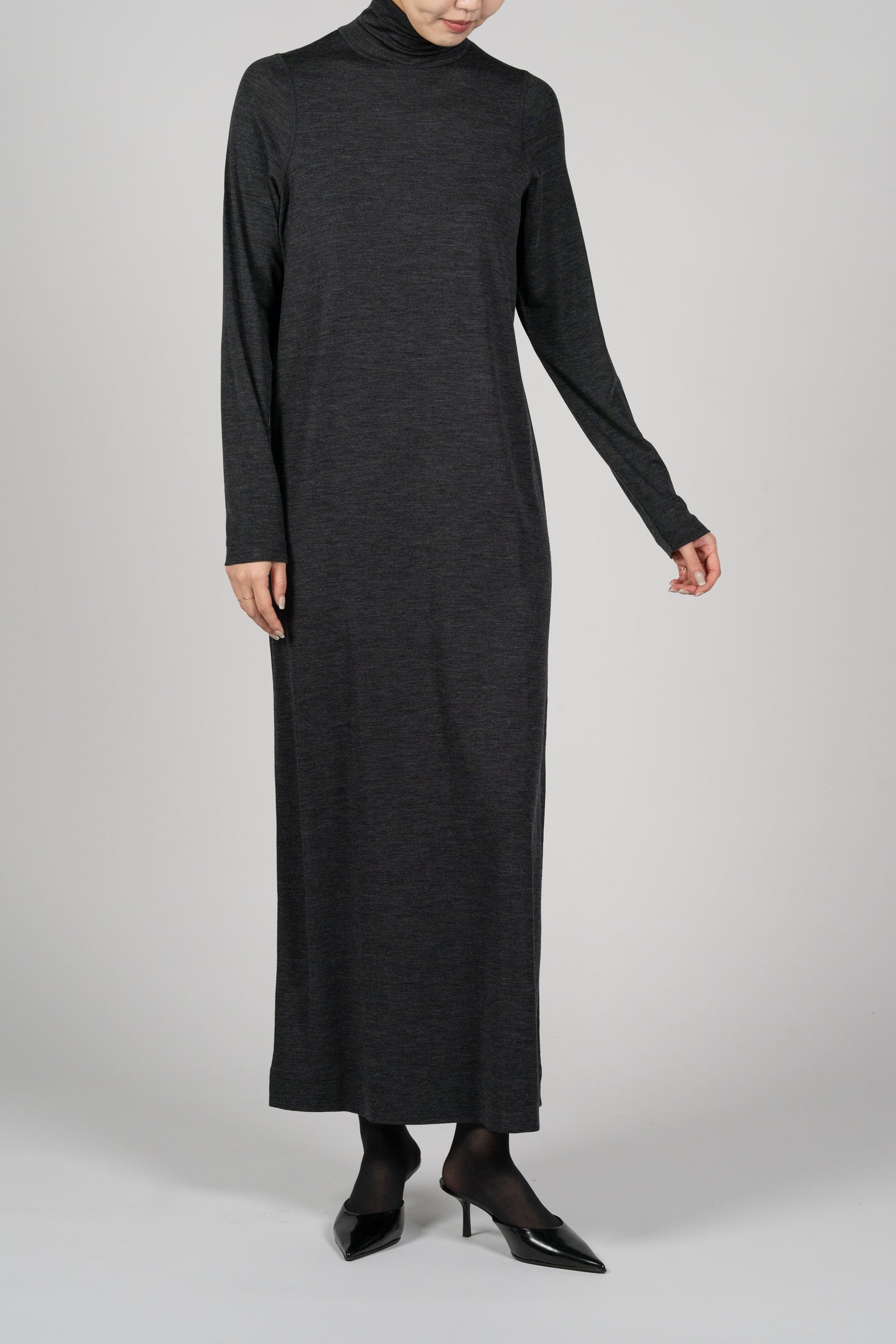 Bootis wool turtleneck dress_Gray