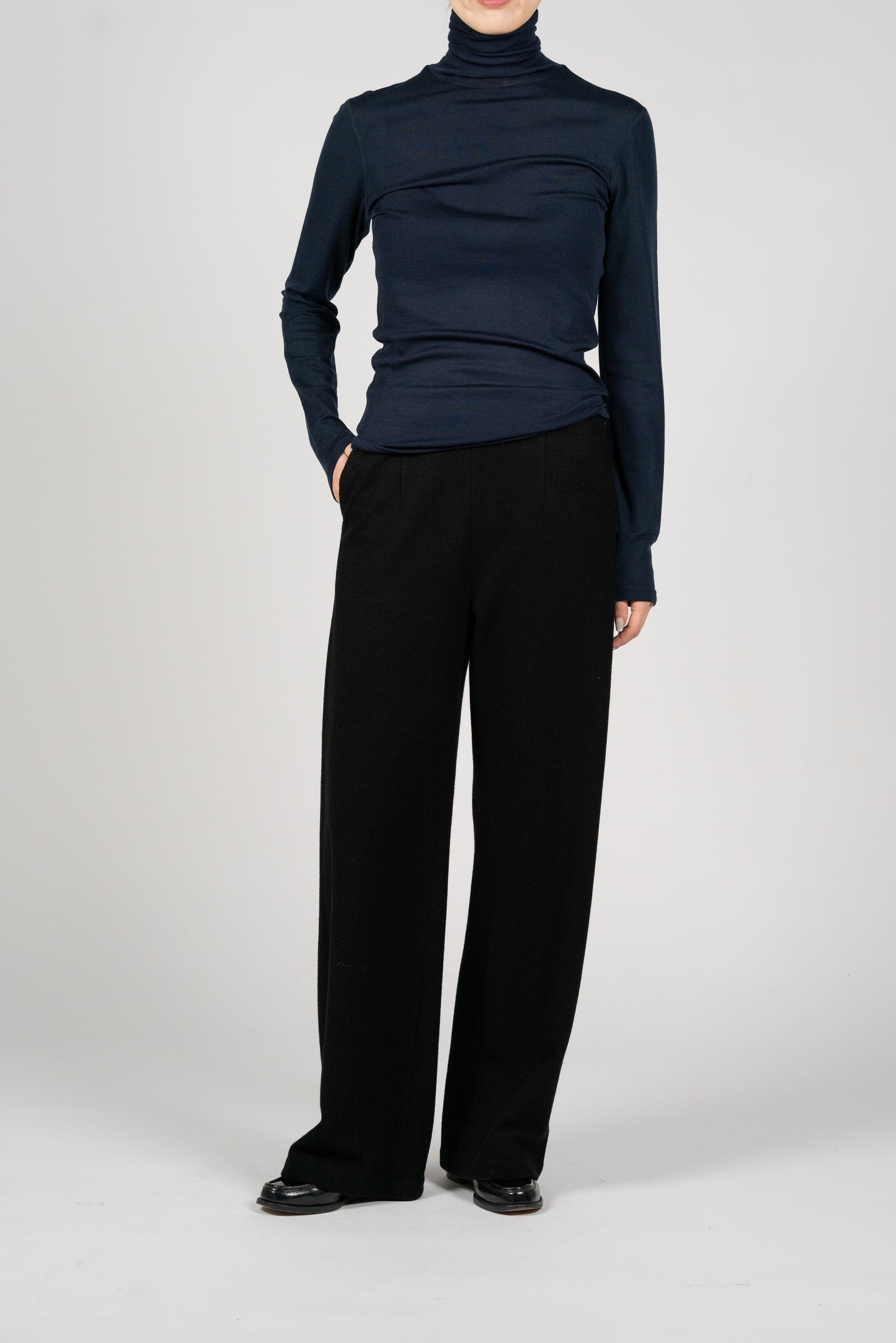 Lupi wool semiflare pants_Black