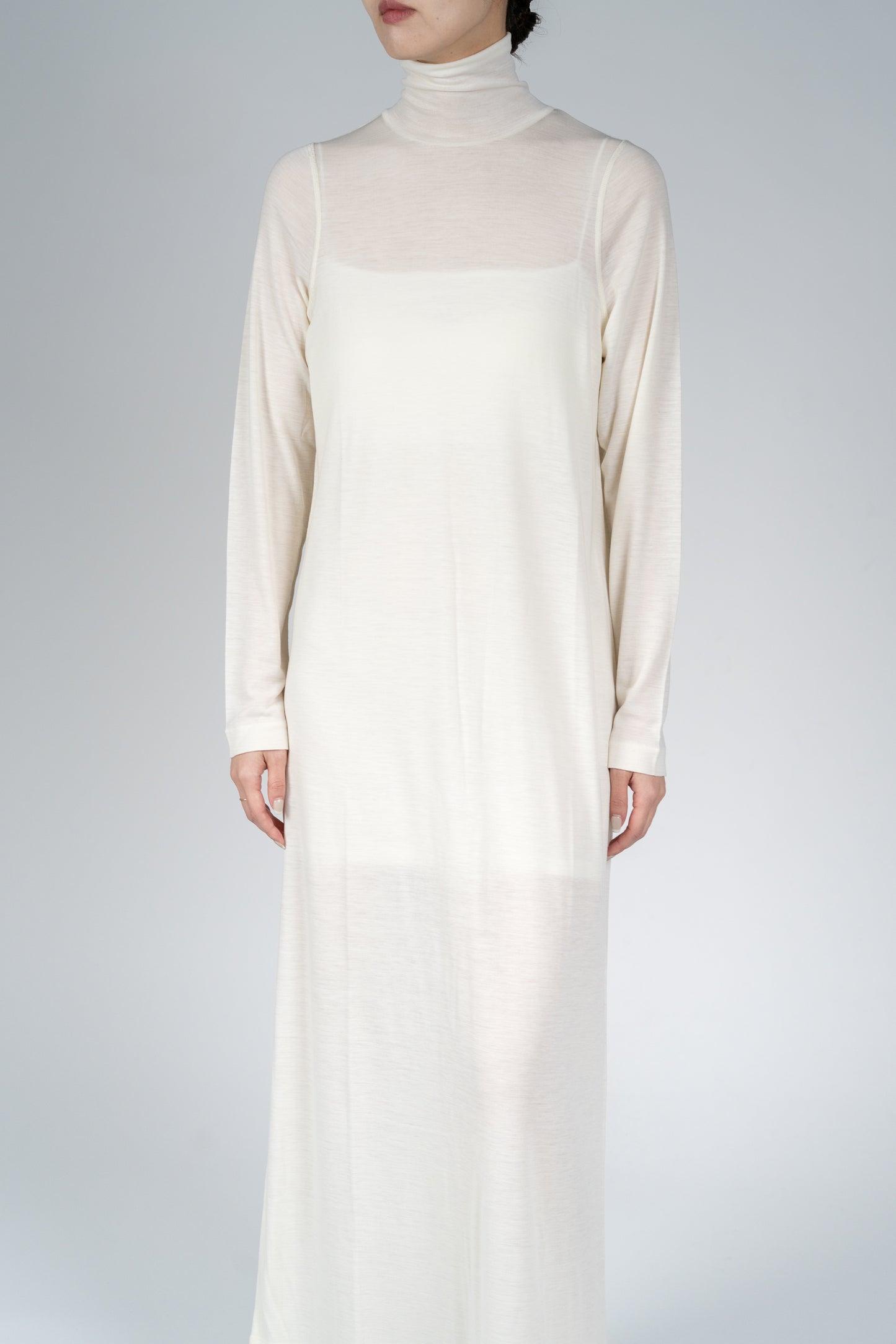 Bootis wool turtleneck dress_white