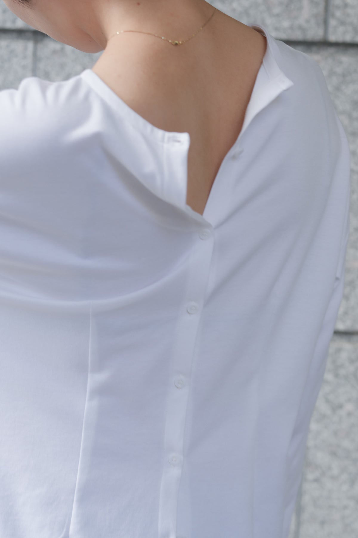 Nekkar 2way L/S tee_white