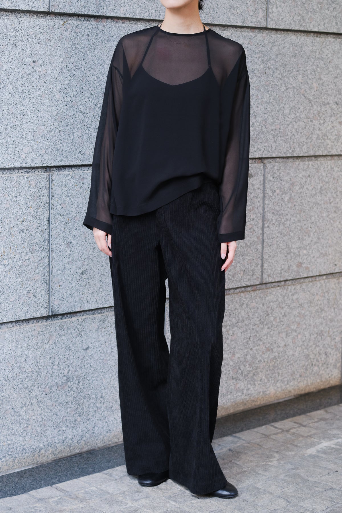 Caroli silk sheer tops_black
