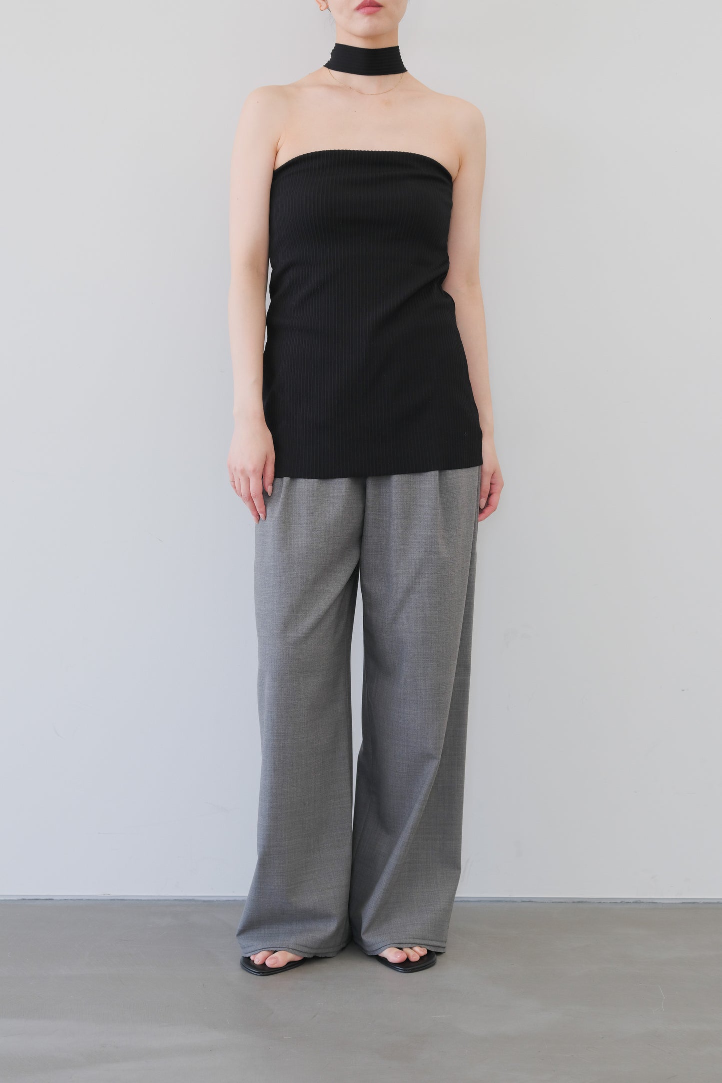 Leonis Rib baretop