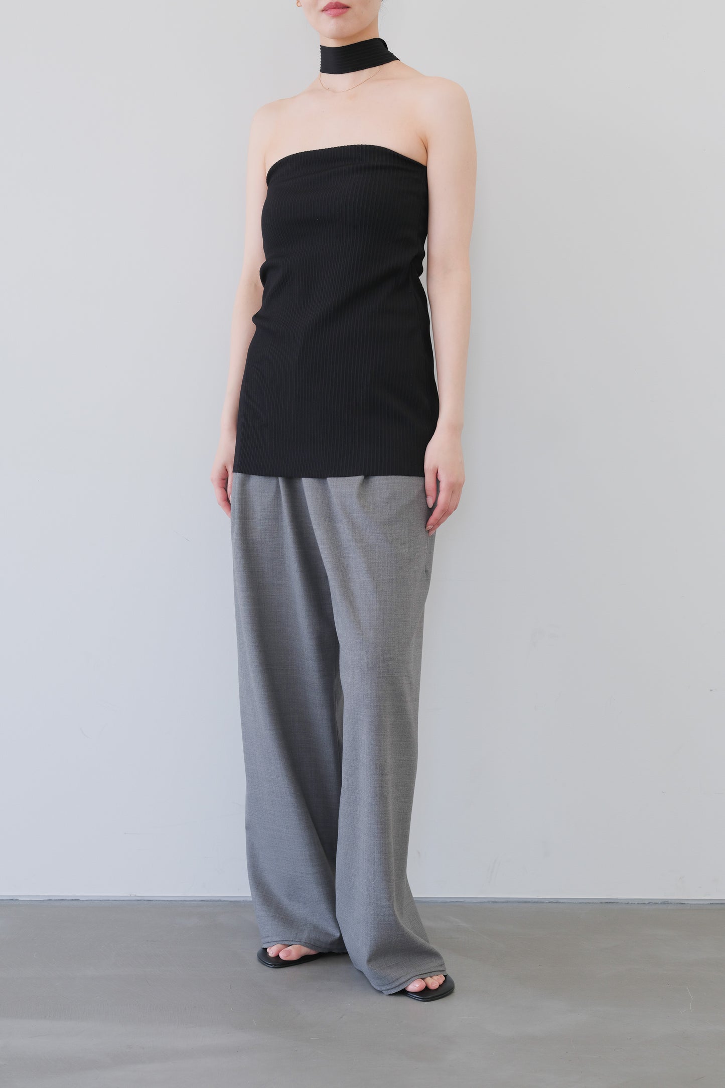Leonis Rib baretop