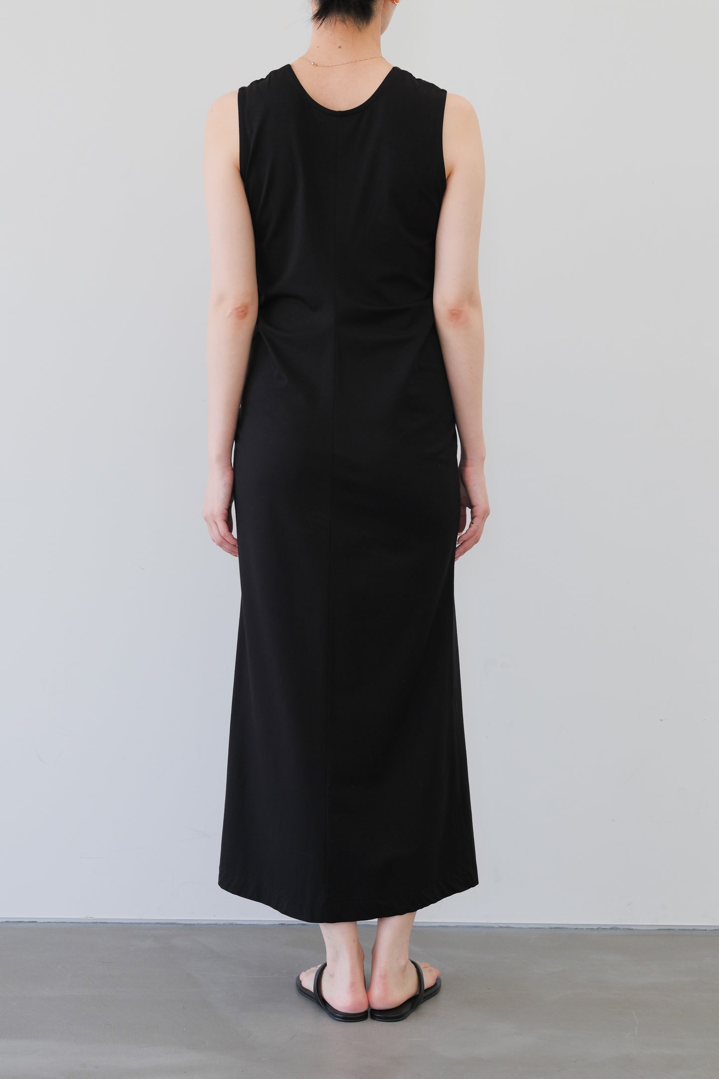 Cursa Scarf Dress_Black