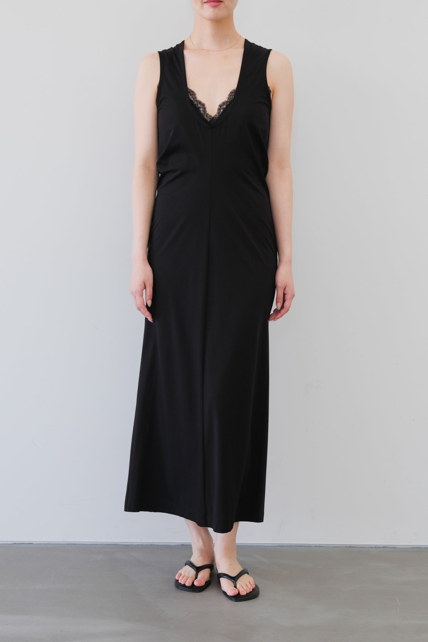 Cursa Scarf Dress_Black