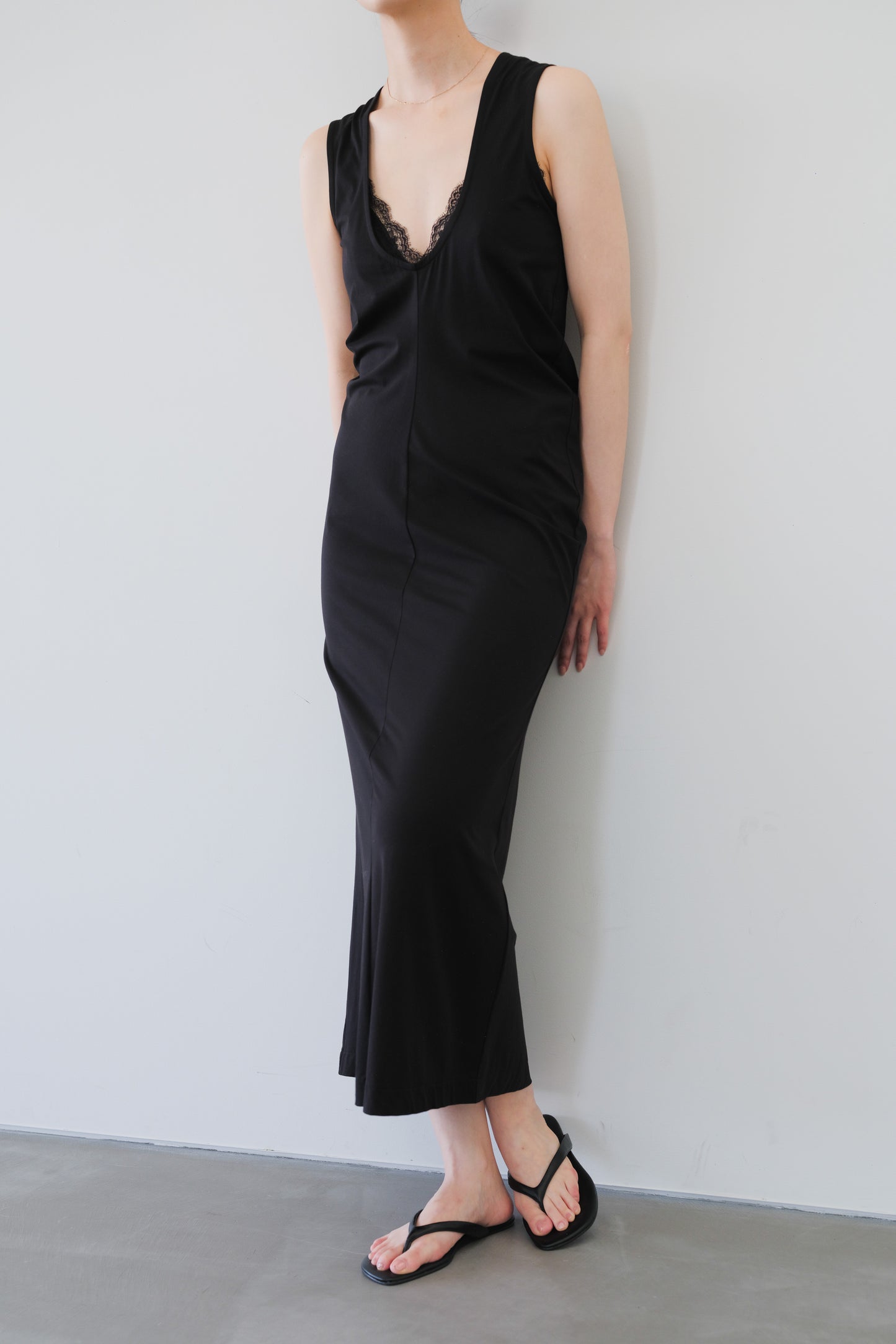 Cursa Scarf Dress_Black