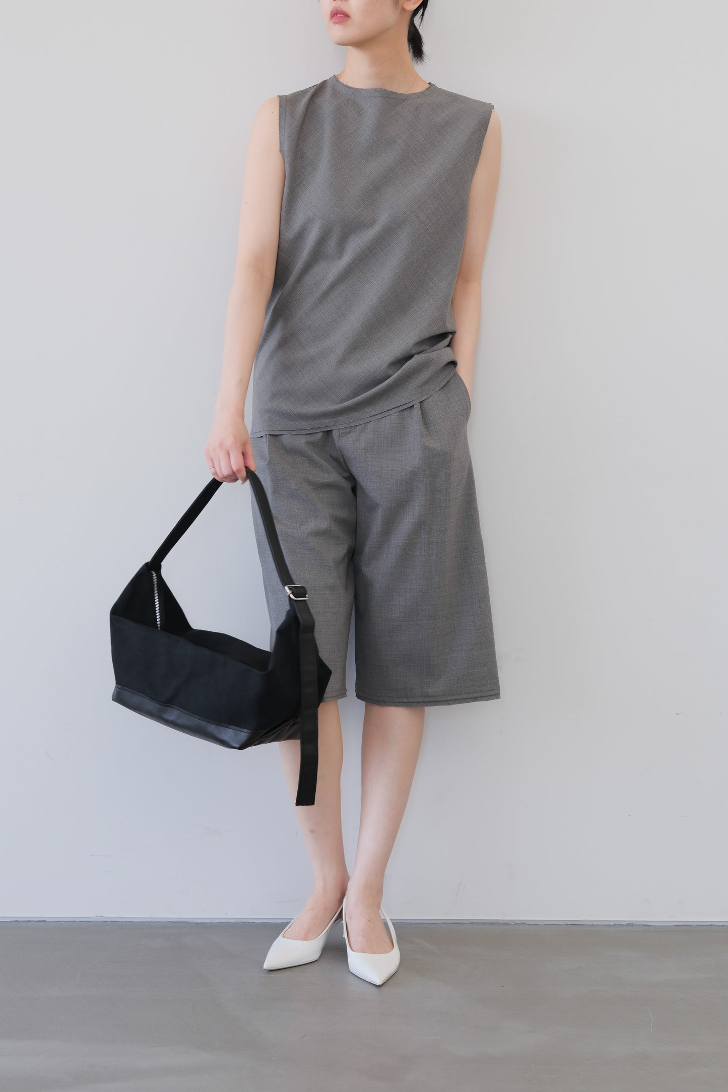 PHERE x TEMBEA BANANA TOTE_Black