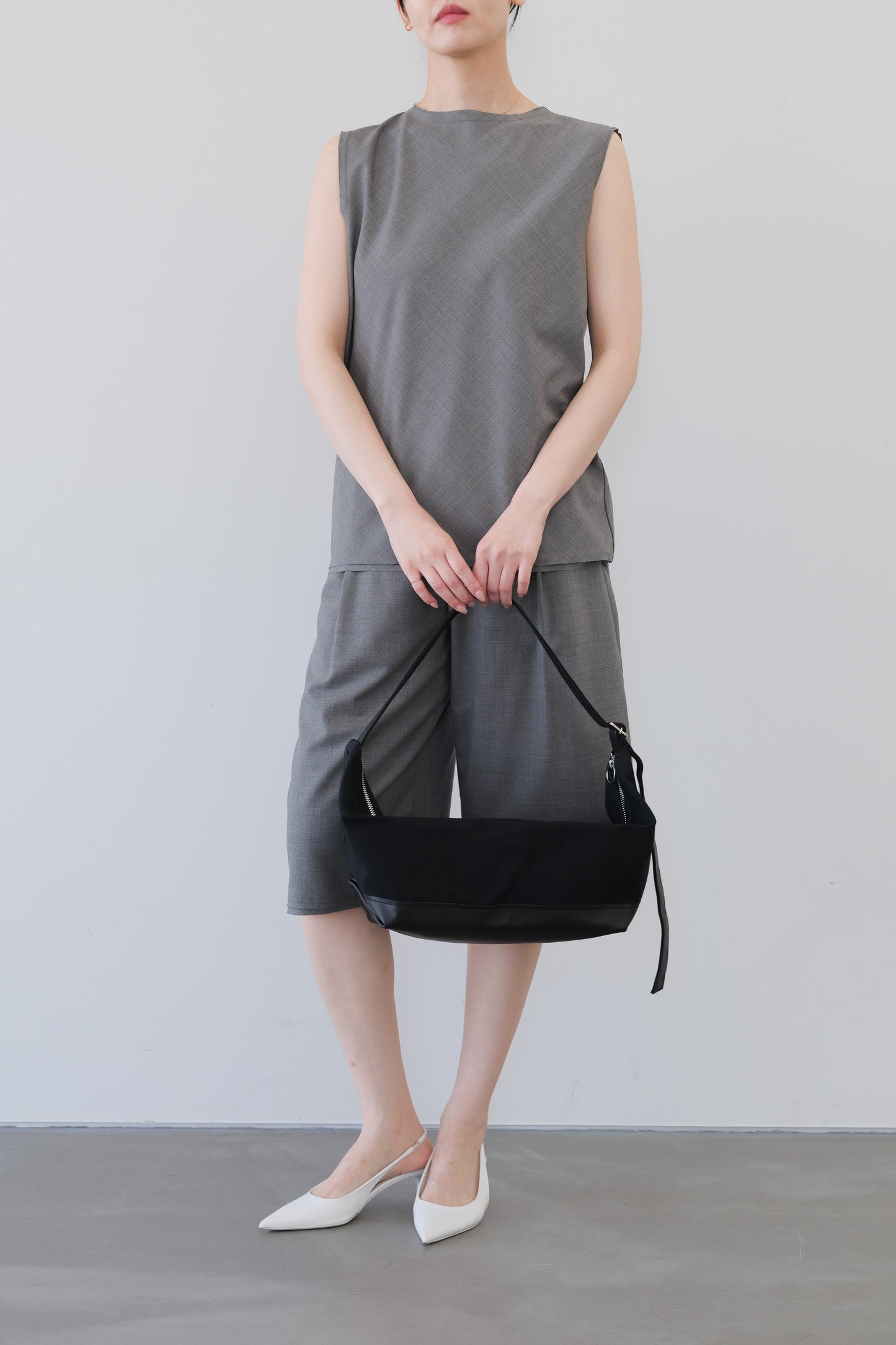 PHERE x TEMBEA BANANA TOTE_Black