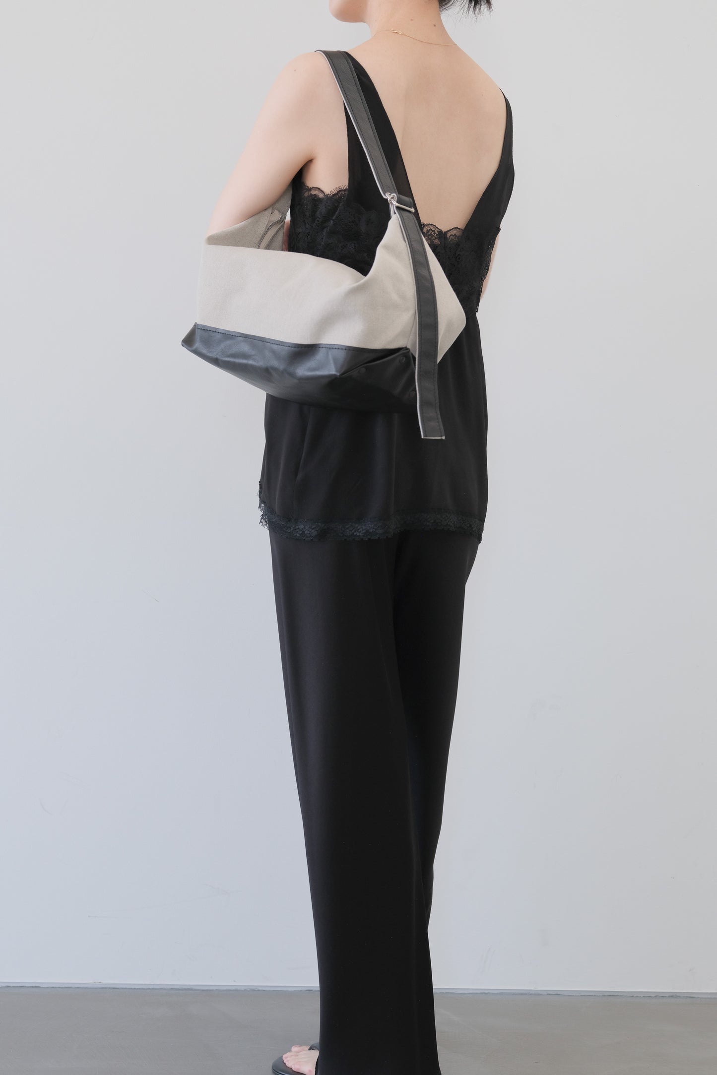 PHERE x TEMBEA BANANA TOTE_Natural