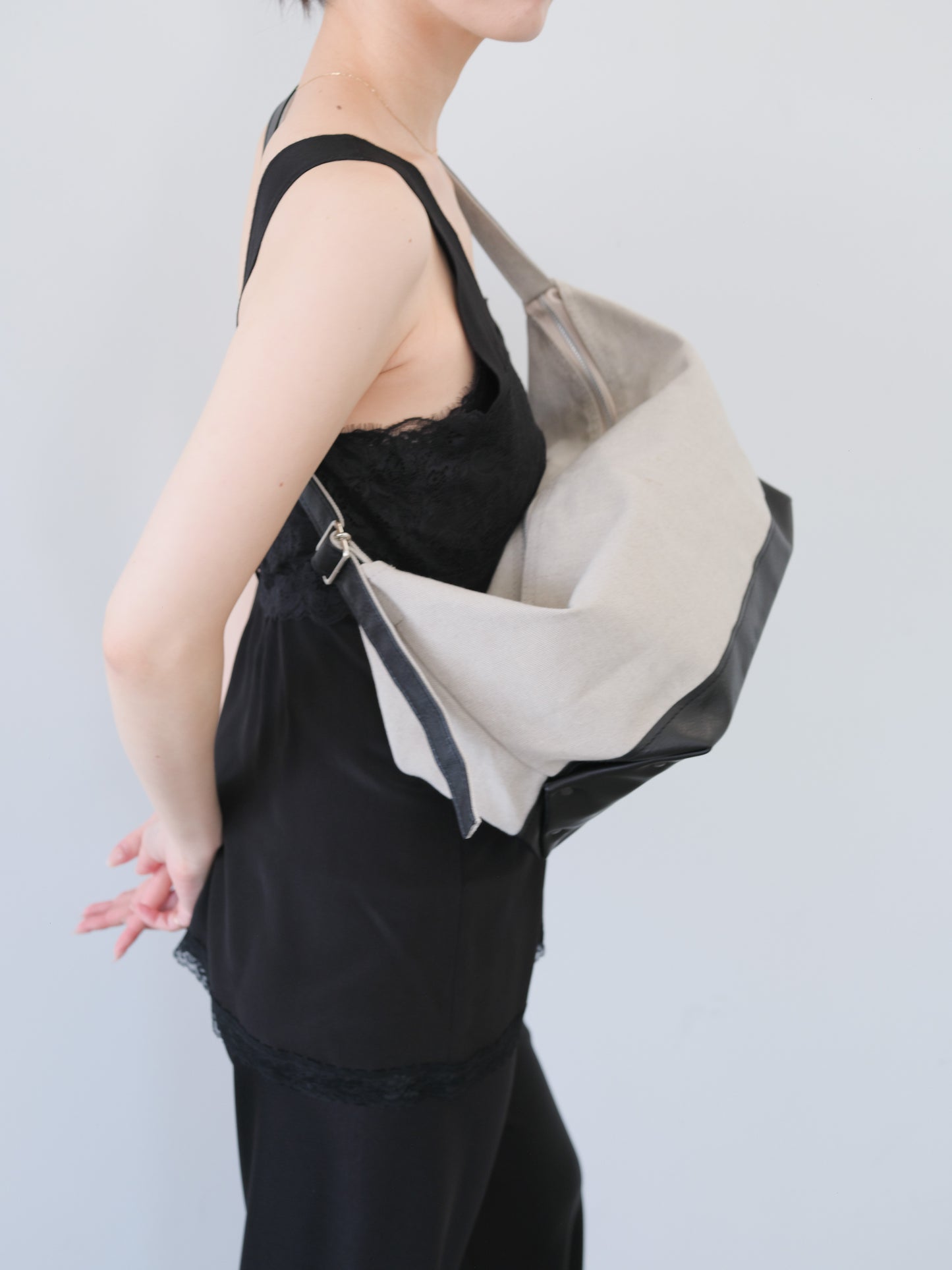 PHERE x TEMBEA BANANA TOTE_Natural