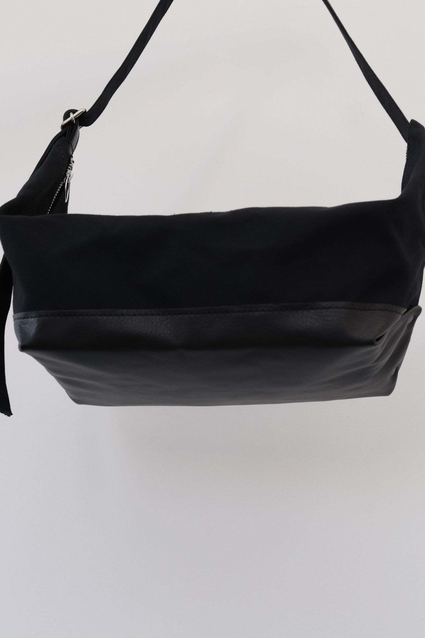 PHERE x TEMBEA BANANA TOTE_Natural