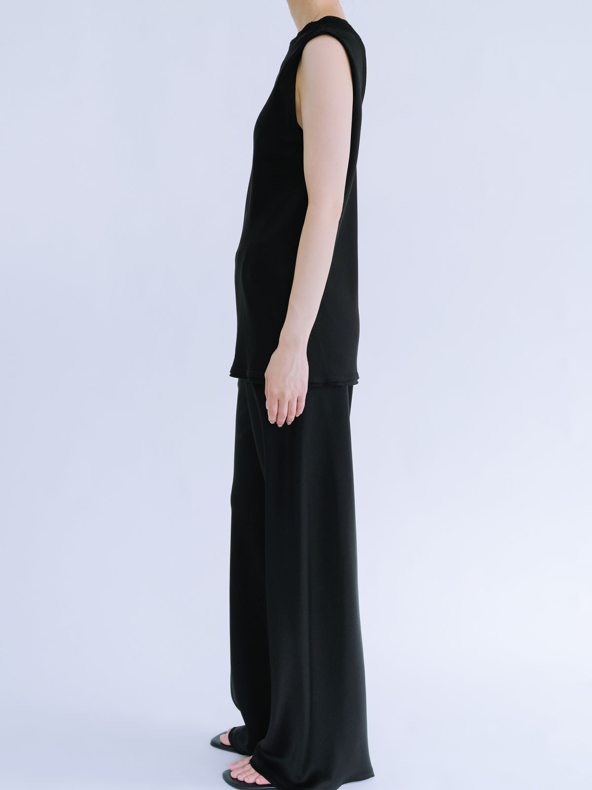Caeli Tops_Black