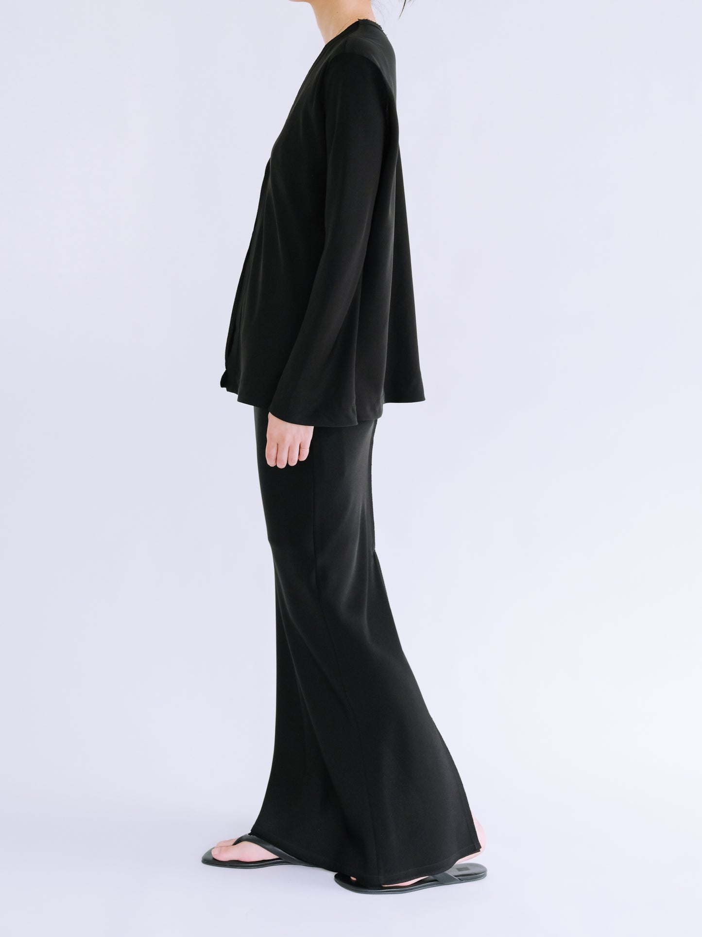 Caeli Reversible Cardigan_black
