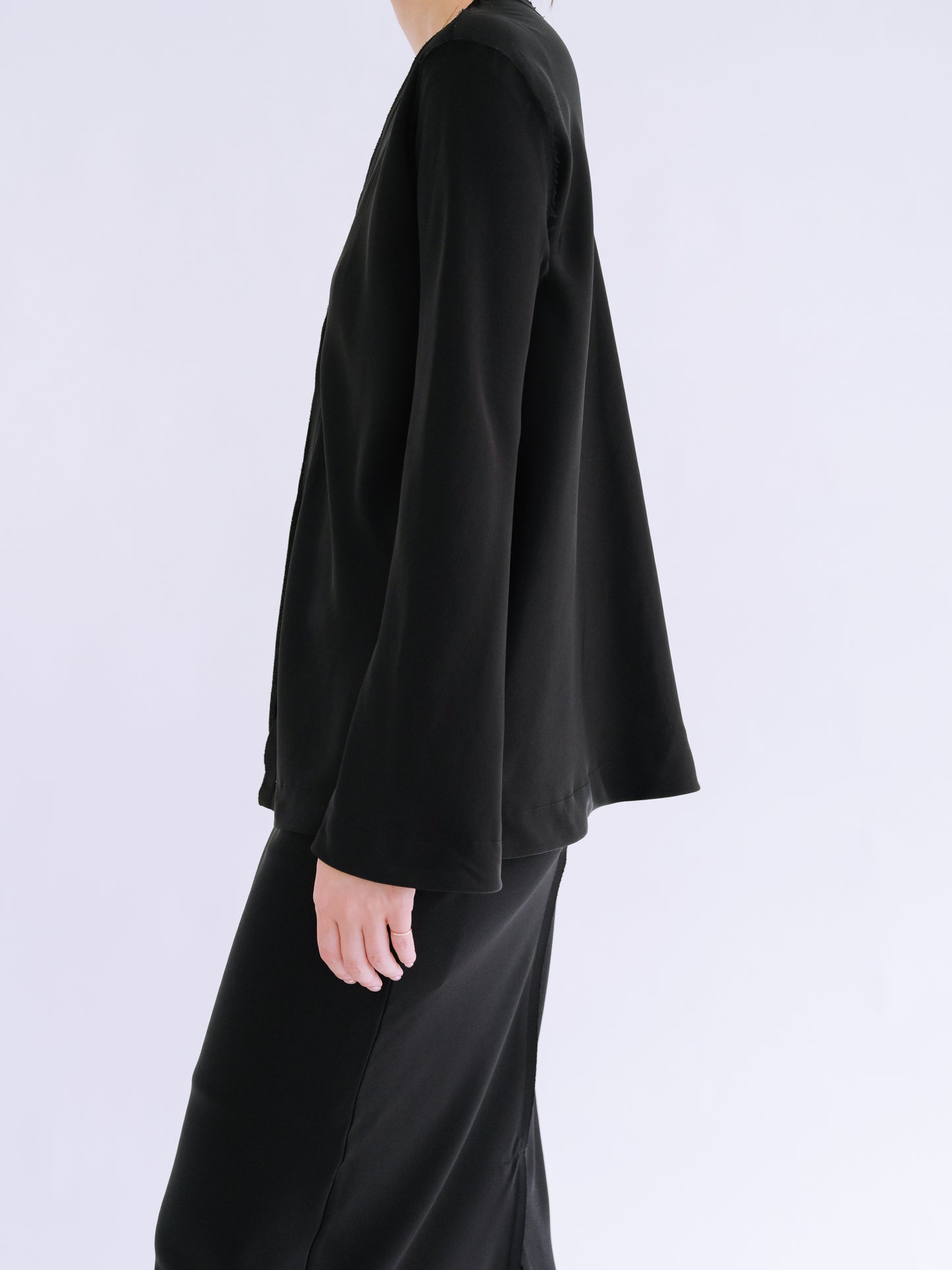 Caeli Reversible Cardigan_black