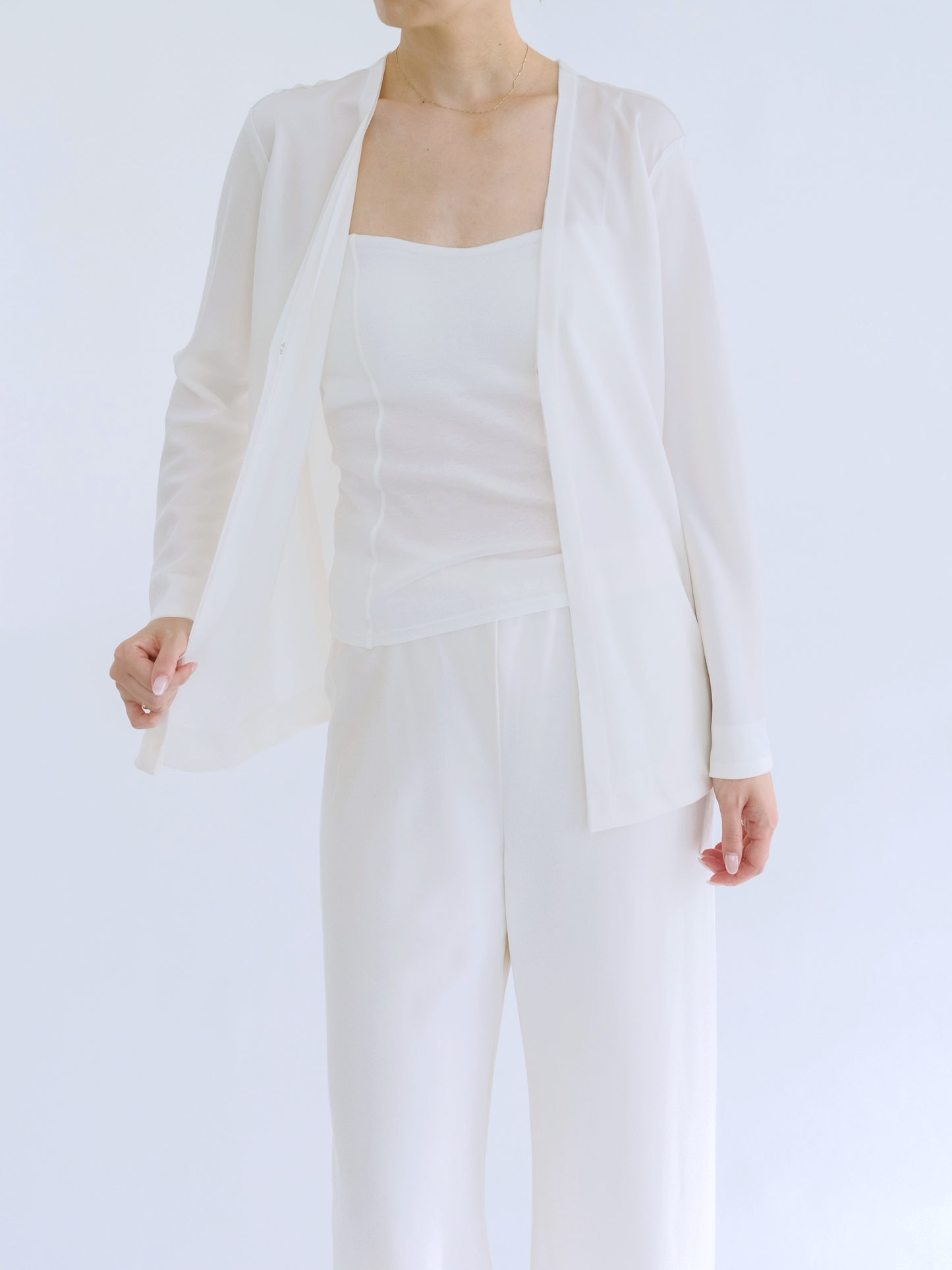 Caeli Reversible Cardigan_White