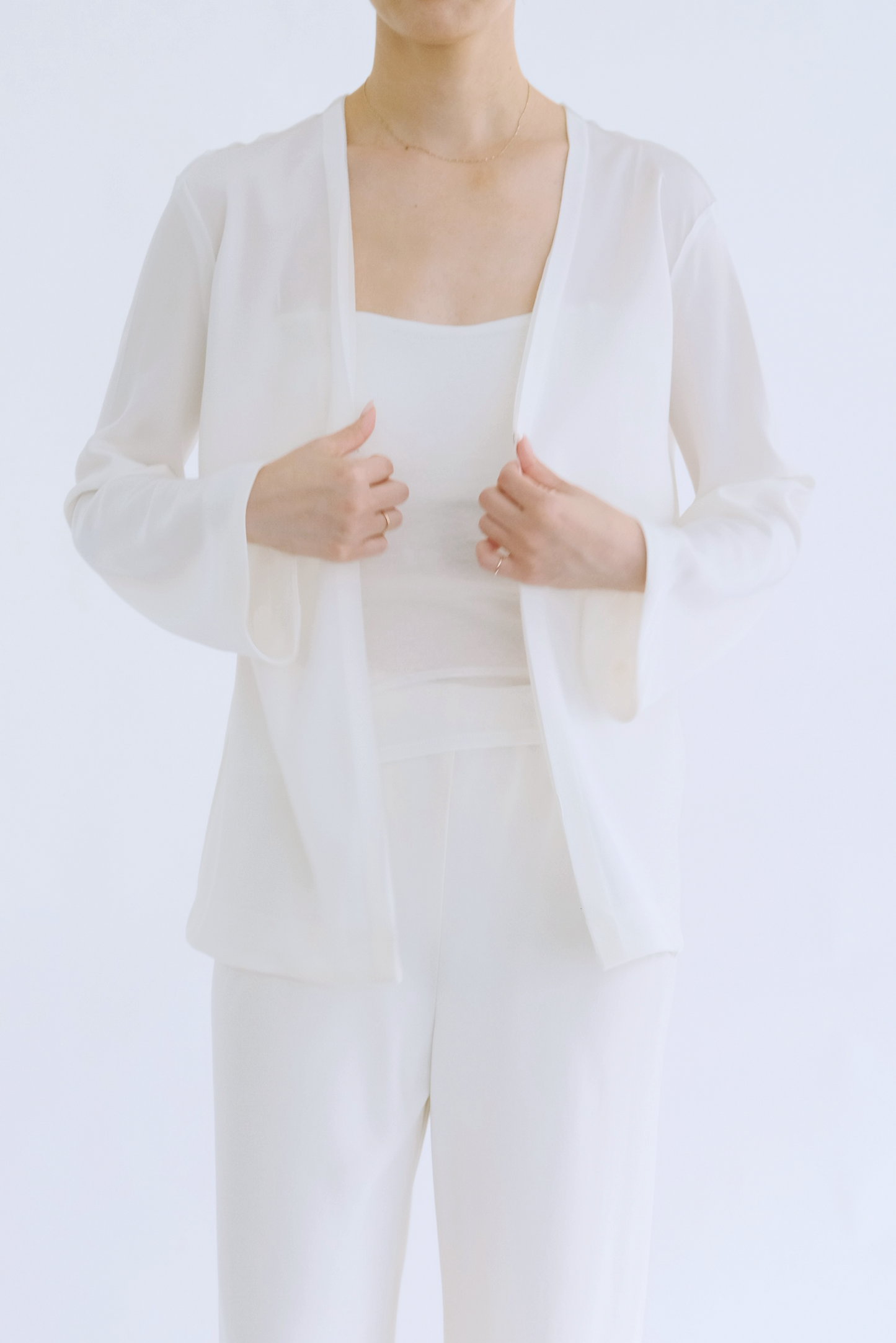 Caeli Reversible Cardigan_White