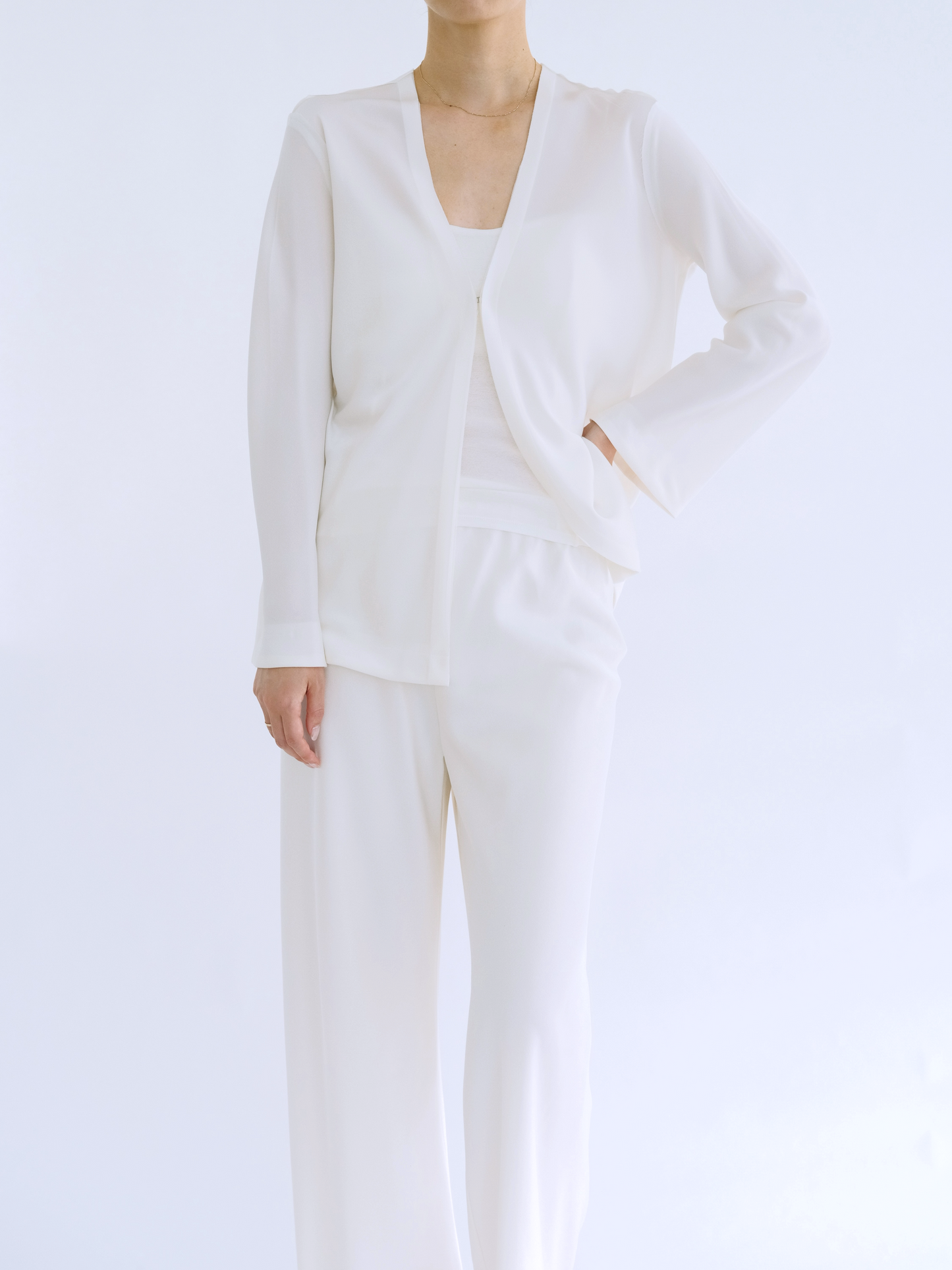 Caeli Reversible Cardigan_White