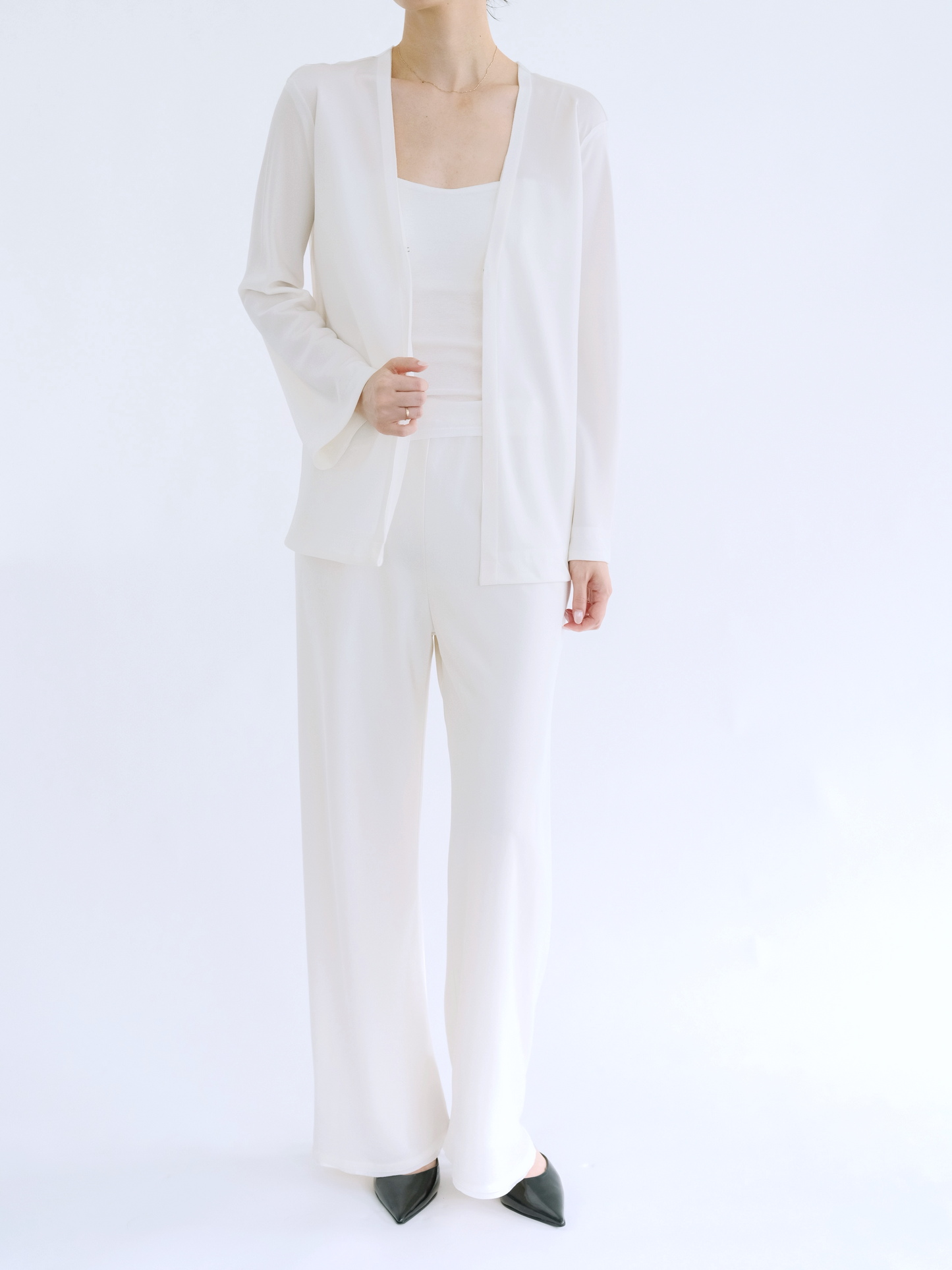 Caeli Reversible Cardigan_White