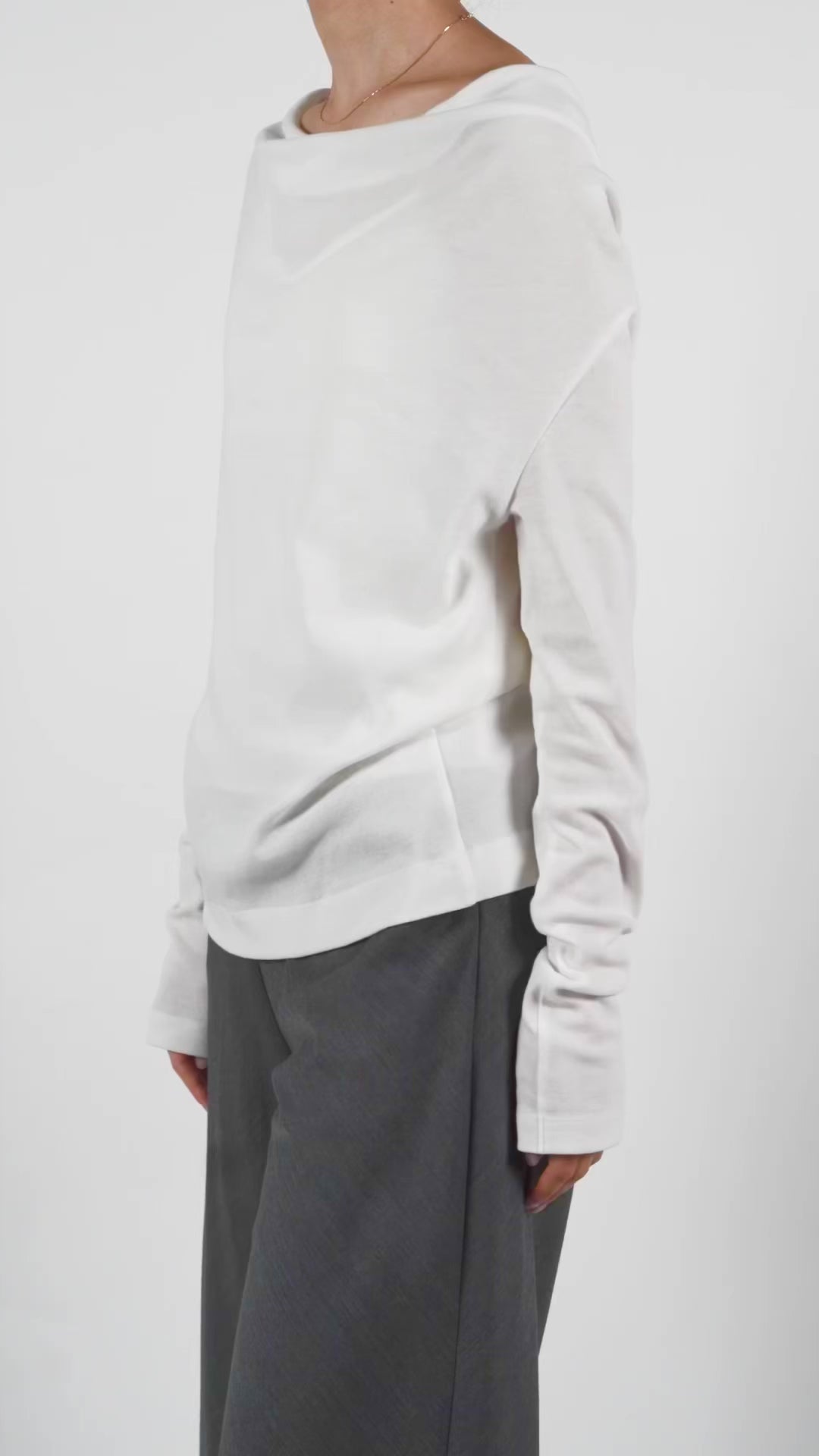 Scheat 2way drape tops_white – PHERE